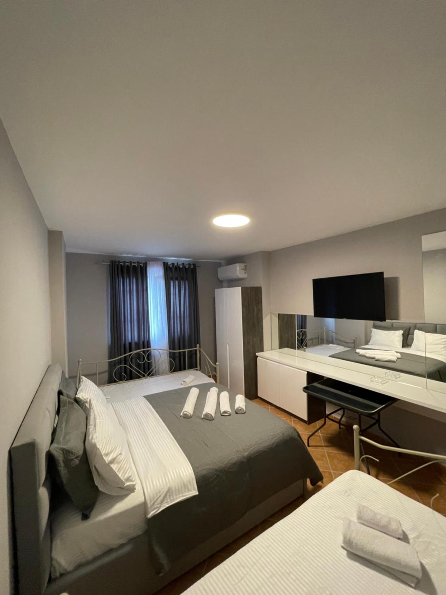 Apartament Raci Shëngjin Zewnętrze zdjęcie