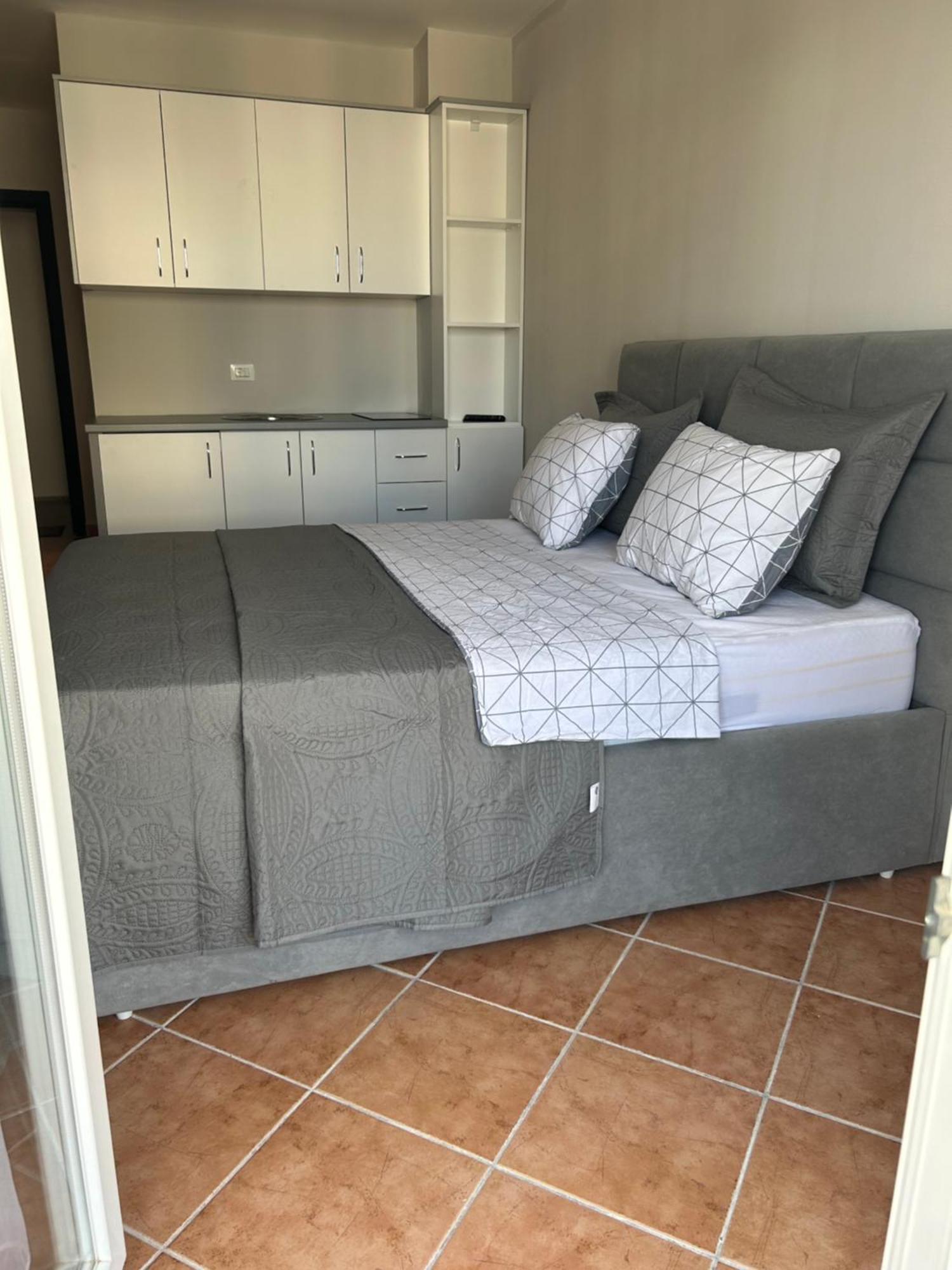 Apartament Raci Shëngjin Zewnętrze zdjęcie